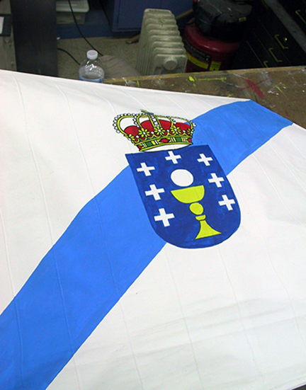 spanish-galleon-reconstruction,-by-john-rivera-resto,-2012,-Detail-of-painted-flag-shield