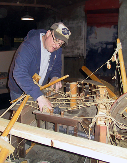 spanish-galleon-reconstruction,-by-john-rivera-resto,-2012,-taking-things-apart