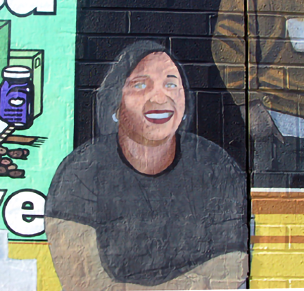 painting the traditionally built woman