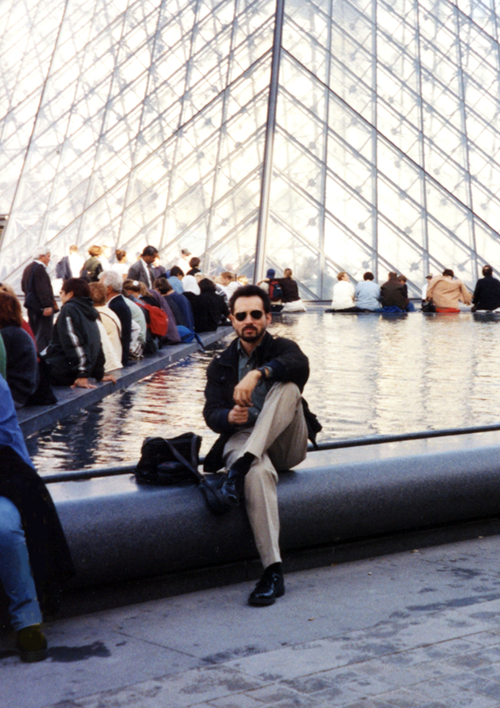 john rivera-resto at the louvre museum, paris, oct 31, 1999